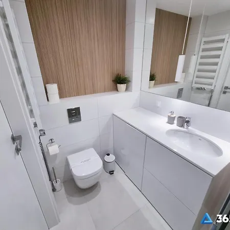 365pam - Westin House - Basen, Jacuzzi, Sauna, Silownia, Plac Zabaw W Cenie Kolobřeh