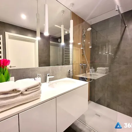 365pam - Westin House - Basen, Jacuzzi, Sauna, Silownia, Plac Zabaw W Cenie Kołobrzeg