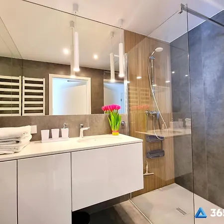 365pam - Westin House - Basen, Jacuzzi, Sauna, Silownia, Plac Zabaw W Cenie Kołobrzeg